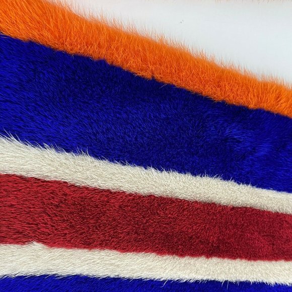 $5k RARE! ETRO Genuine Dyed Mink and Silk SHAWL WRAP STOLE SCARF 58" X 10" - Picture 4 of 9